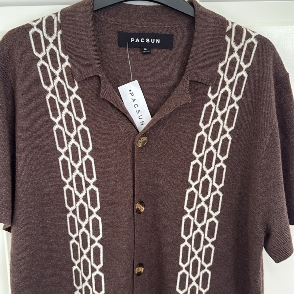 PacSun Brown Jacquard Knit Button-Up Shirt - Size Medium - NEW - Picture 2 of 11